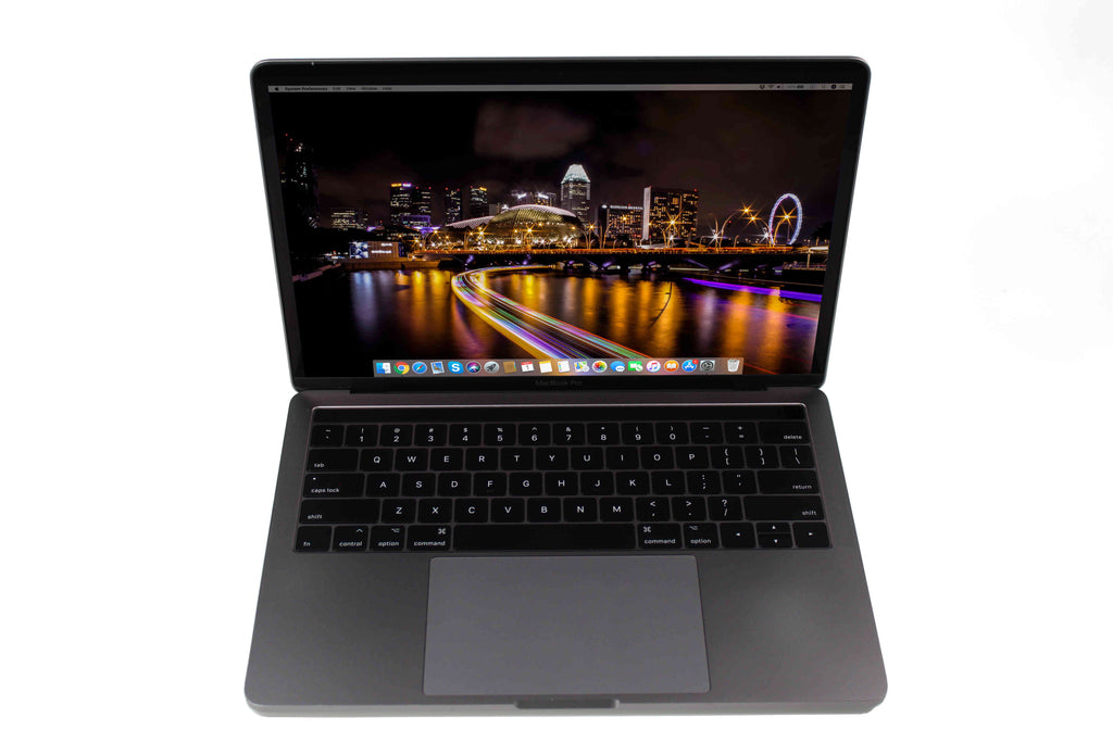 MacBook Pro (2017) 13-inch – Intel Core i7 3.5GHz – 16GB RAM 512GB SSD • Space Gray
