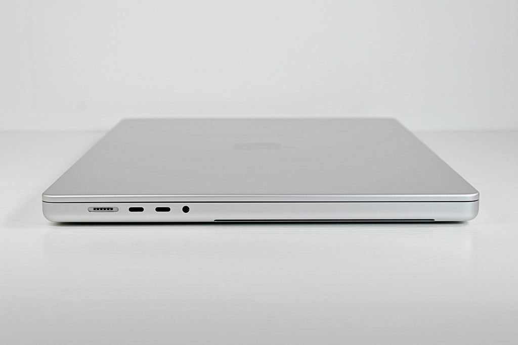 MacBook Pro (2023) 14-inch – Apple M2 Max 12-Core CPU 38-Core GPU – Space Gray