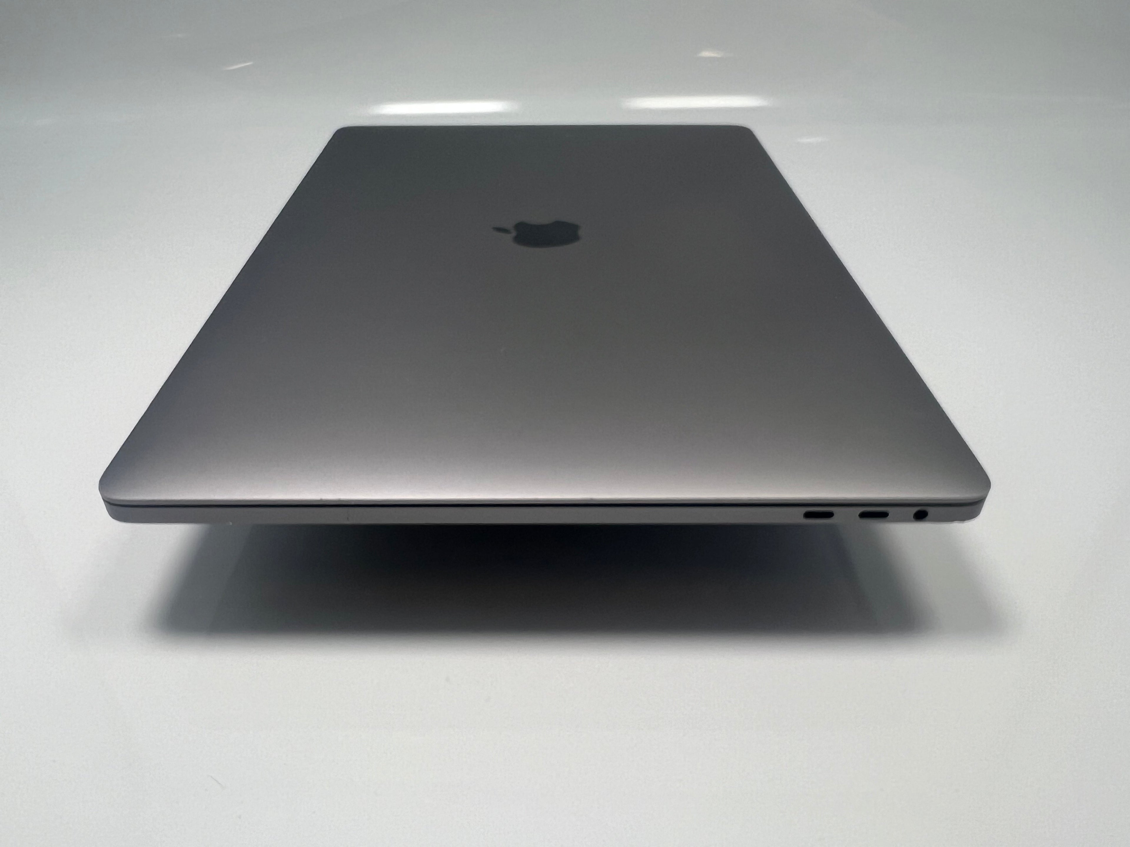 MacBook Pro (2019) 16-Inch - 2.3GHz Core i9 - 5500M - 64GB RAM - 2TB SSD - Space Grey