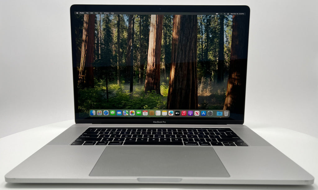 MacBook Pro (2019) 15-inch – Intel Core i9 2.3GHz • Radeon Pro 560X – 32GB RAM 1TB SSD – Read