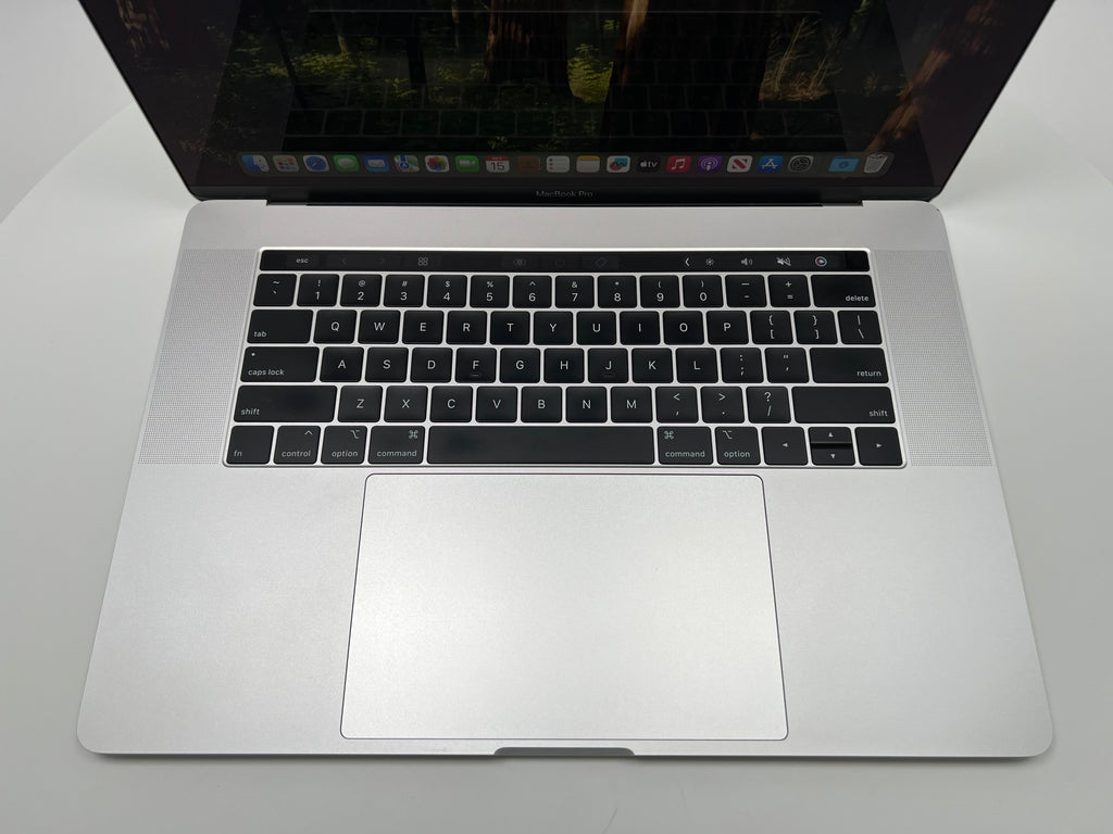 MacBook Pro (2019) 15-inch – Intel Core i9 2.3GHz • Radeon Pro 560X – 32GB RAM 1TB SSD – Read