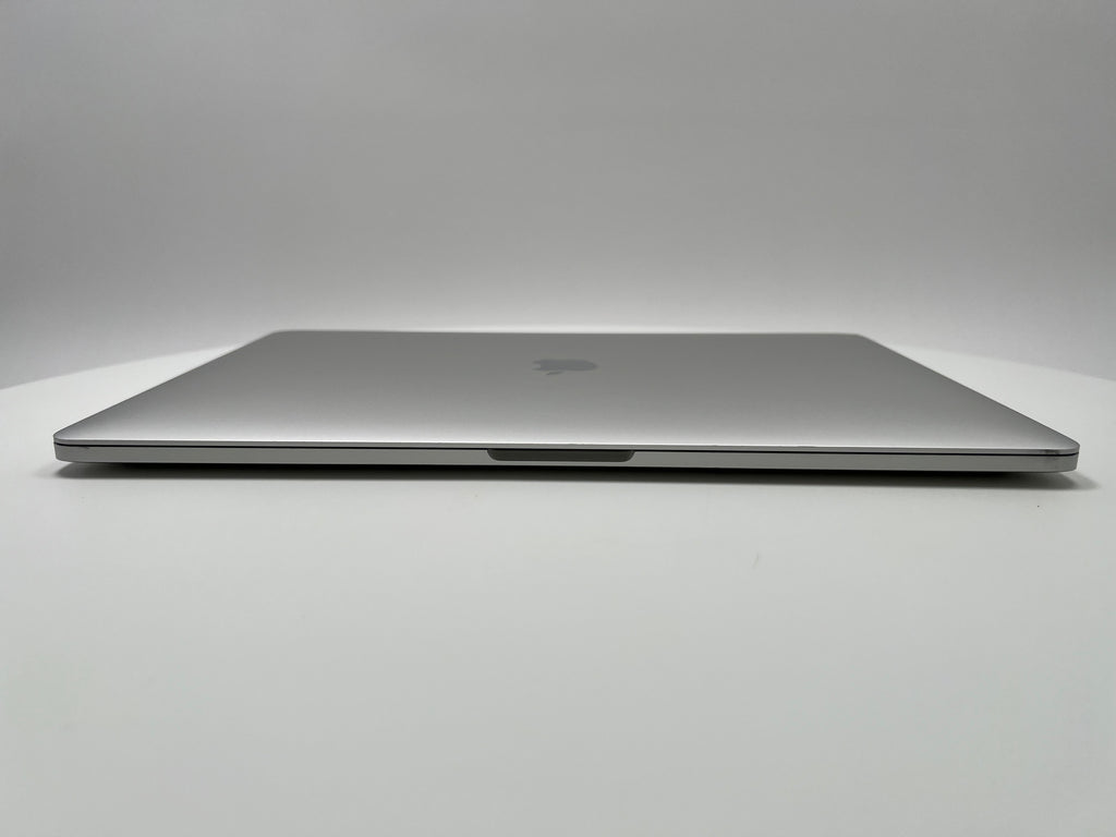 MacBook Pro (2019) 15-inch – Intel Core i9 2.3GHz • Radeon Pro 560X – 32GB RAM 1TB SSD – Read