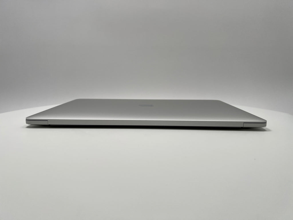 MacBook Pro (2019) 15-inch – Intel Core i9 2.3GHz • Radeon Pro 560X – 32GB RAM 1TB SSD – Read