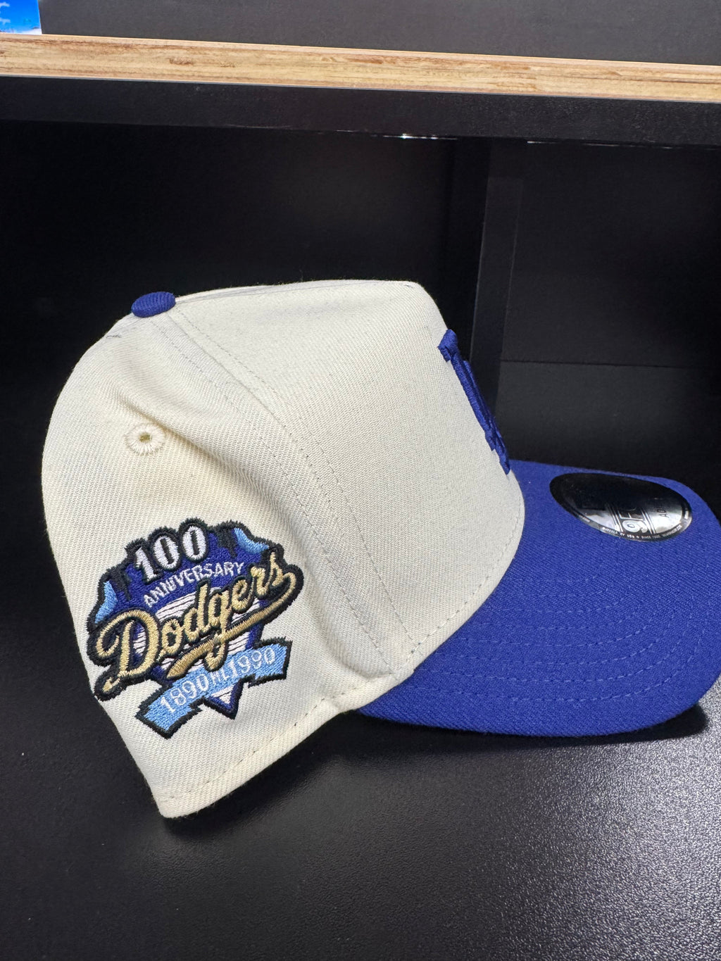Los Angeles Dodgers 2 Toned Ivory/Royal 9Forty Adjustable A-Frame Hat