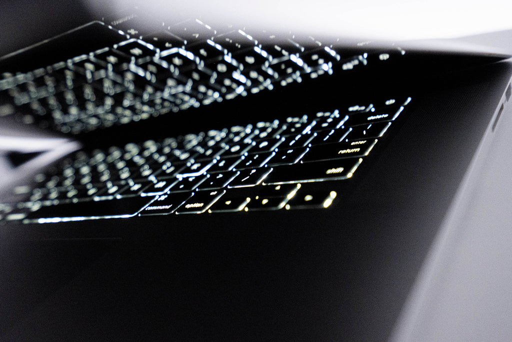 MacBook Pro (2015) 15-inch – Intel Core i7 2.2GHz – Iris 5200 Pro