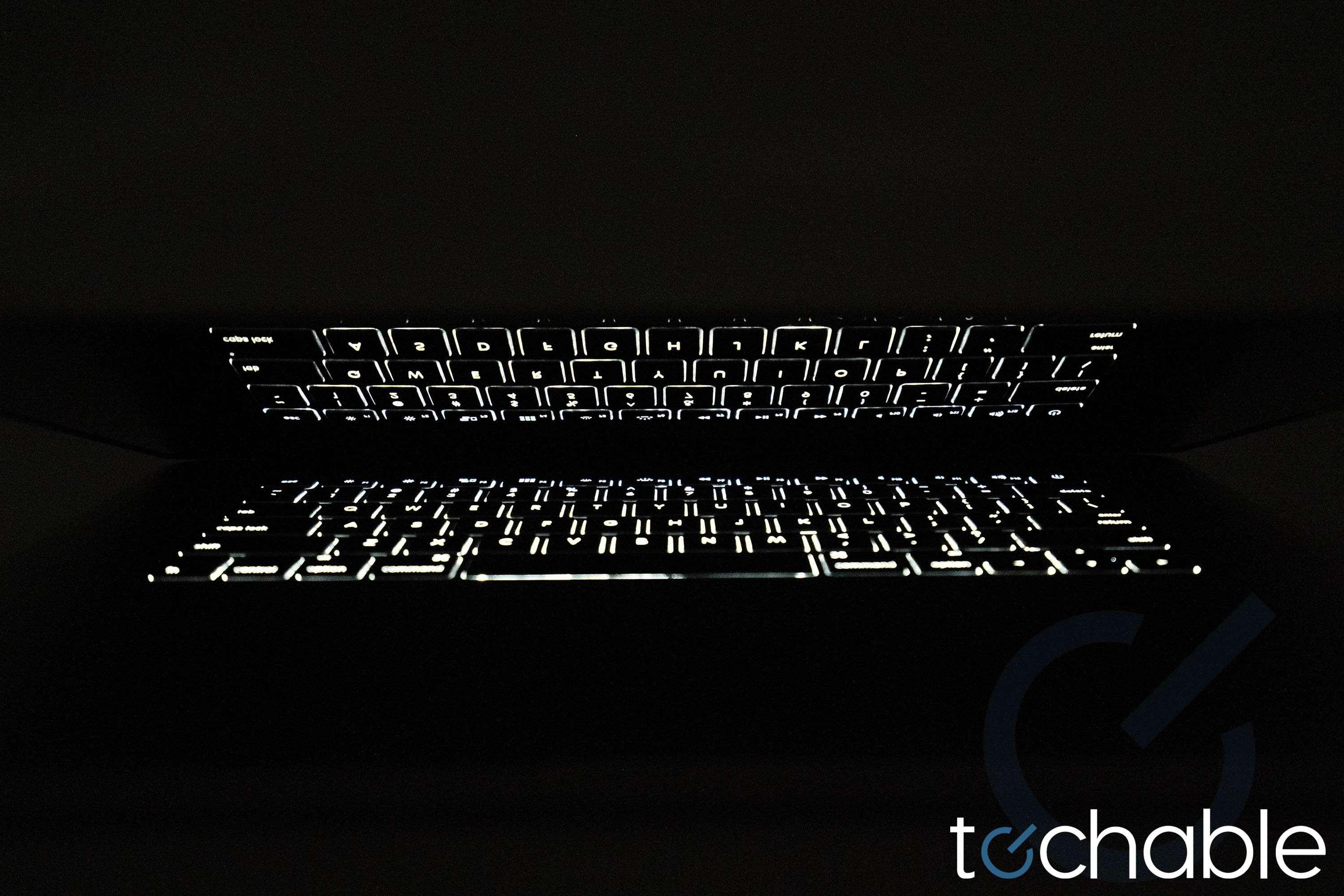 Apple MacBook Pro 2.6GHz i7 15.4-Inch 2012 Retina i7-3720QM Quad-Core MC976LLA