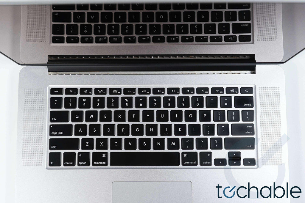 Apple MacBook Pro Retina 15-Inch 2.0GHz i7-4750HQ Quad-Core ME293LLA Late 2013