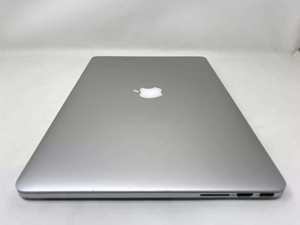 MacBook Pro (2015) 15-inch – Intel Core i7 2.5GHz • R9 M370X – 16GB RAM 500GB SSD – For Parts & Repair