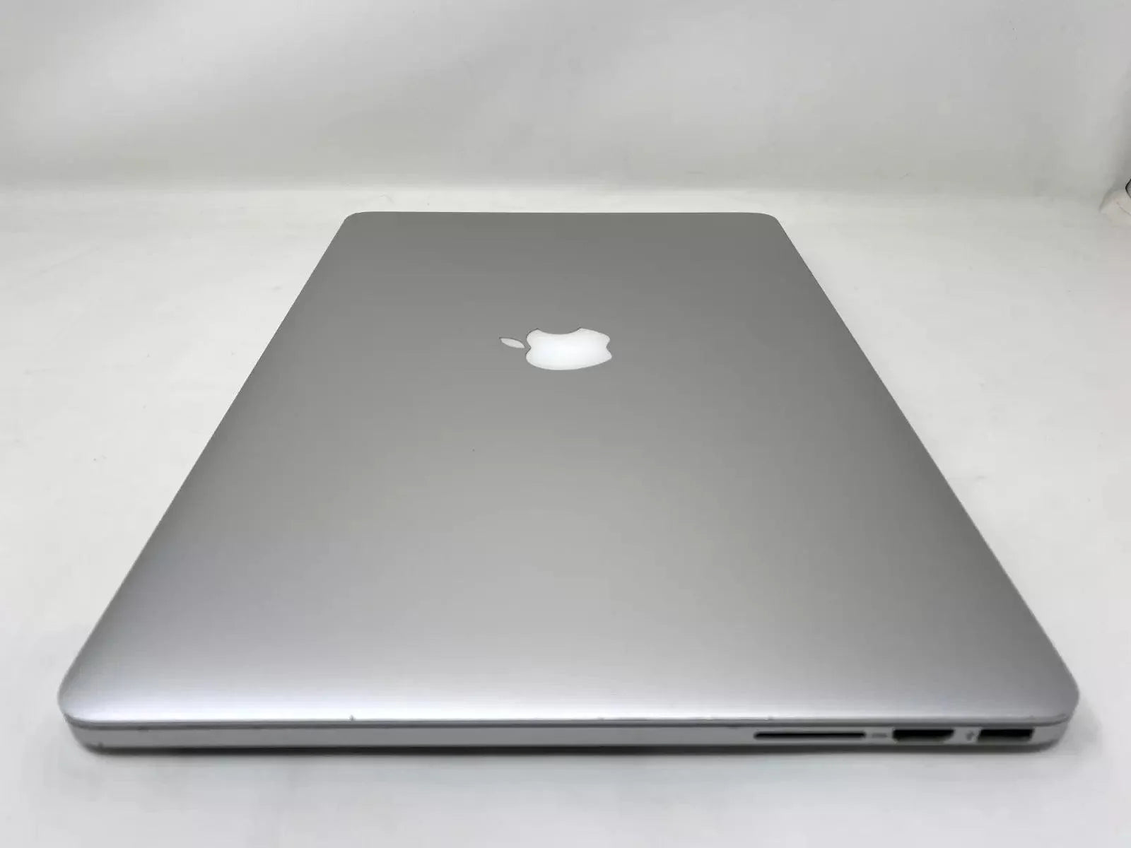 MacBook Pro (2015) 15-inch – Intel Core i7 2.5GHz • R9 M370X – 16GB RAM 500GB SSD – For Parts & Repair