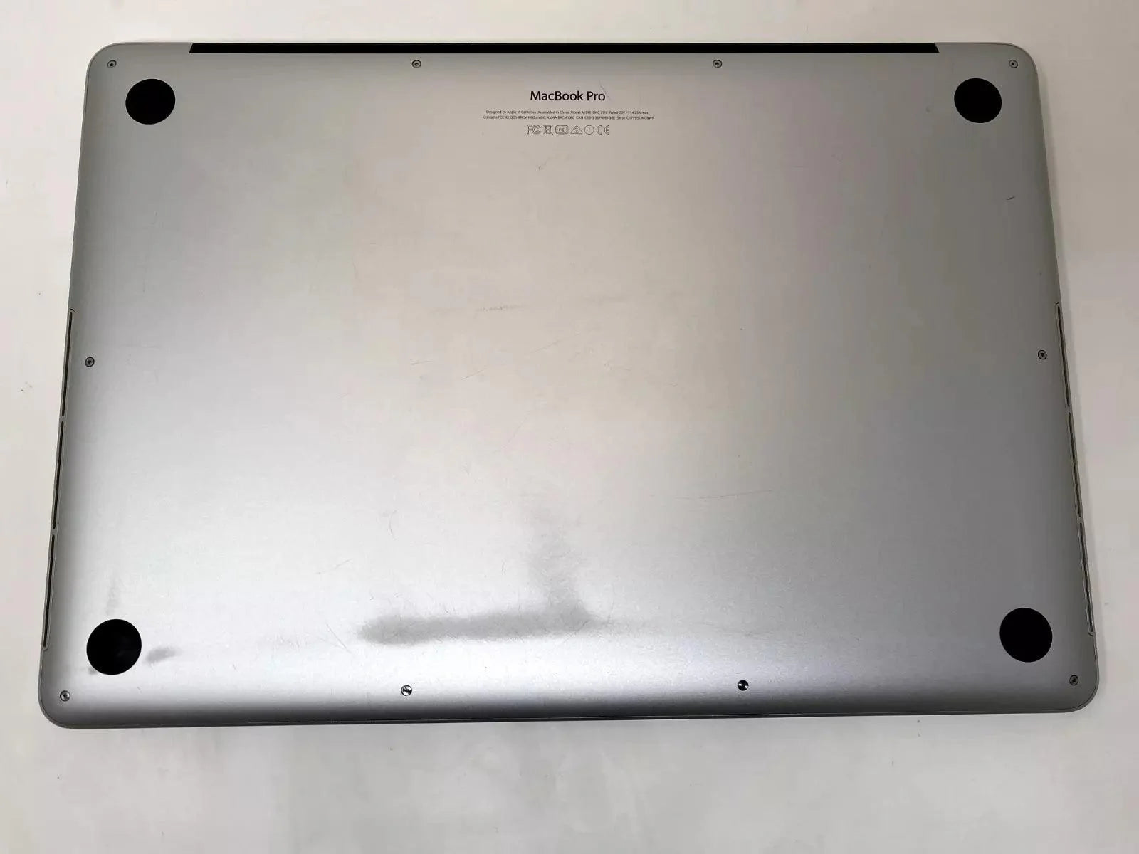 MacBook Pro (2015) 15-inch – Intel Core i7 2.5GHz • R9 M370X – 16GB RAM 500GB SSD – For Parts & Repair